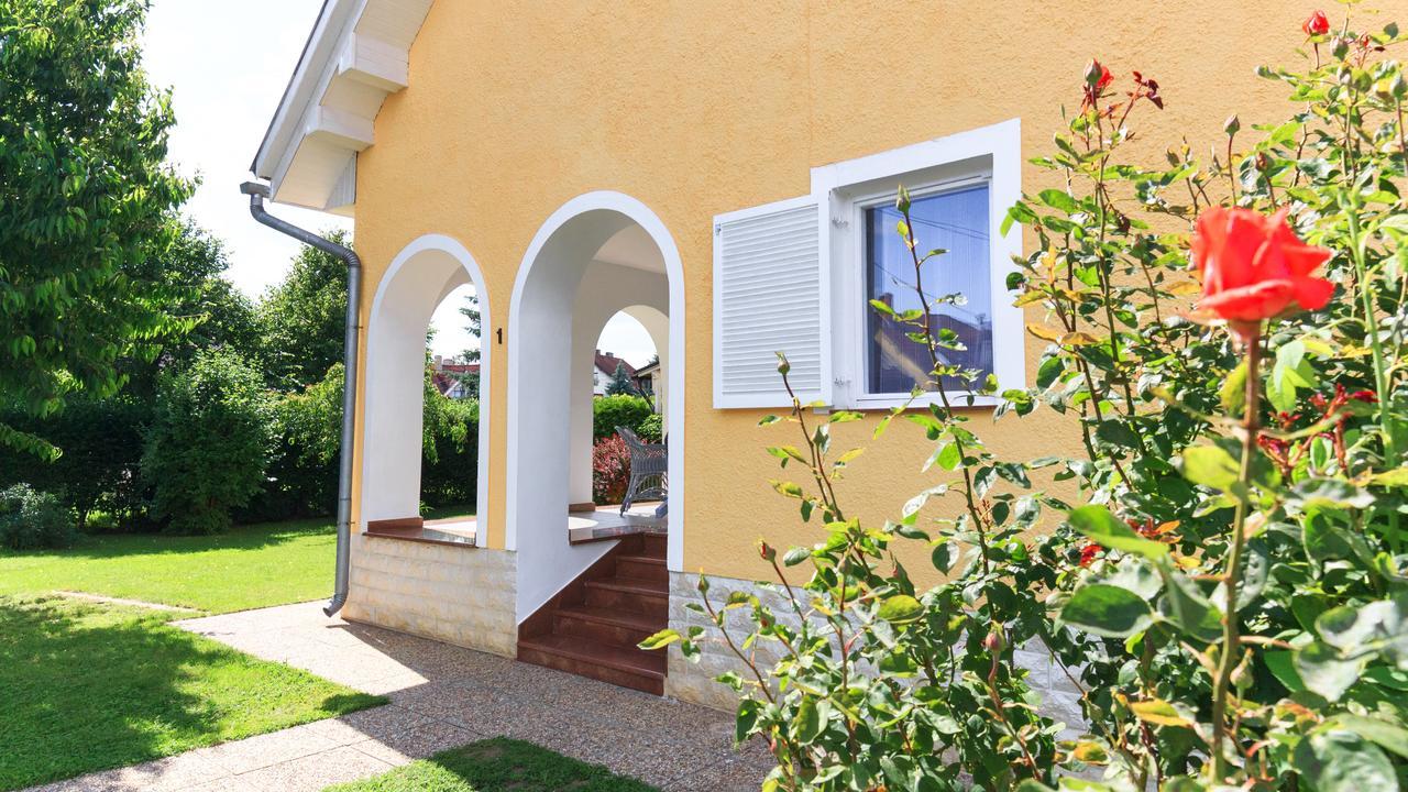 Bed and Breakfast Zita Haus Bük Zewnętrze zdjęcie